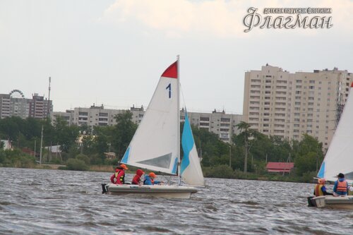 Фоторепортаж с парусной практики флотилии Флагман, прошедшей в июне 2017 года.